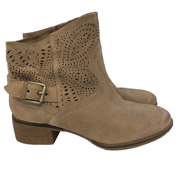 Naughty Monkey Zoey Suede Ankle Boots Taupe Laser Cut Leather Western Size 8 - Picture 6 of 11
